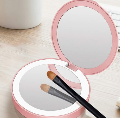 Charging Mirror